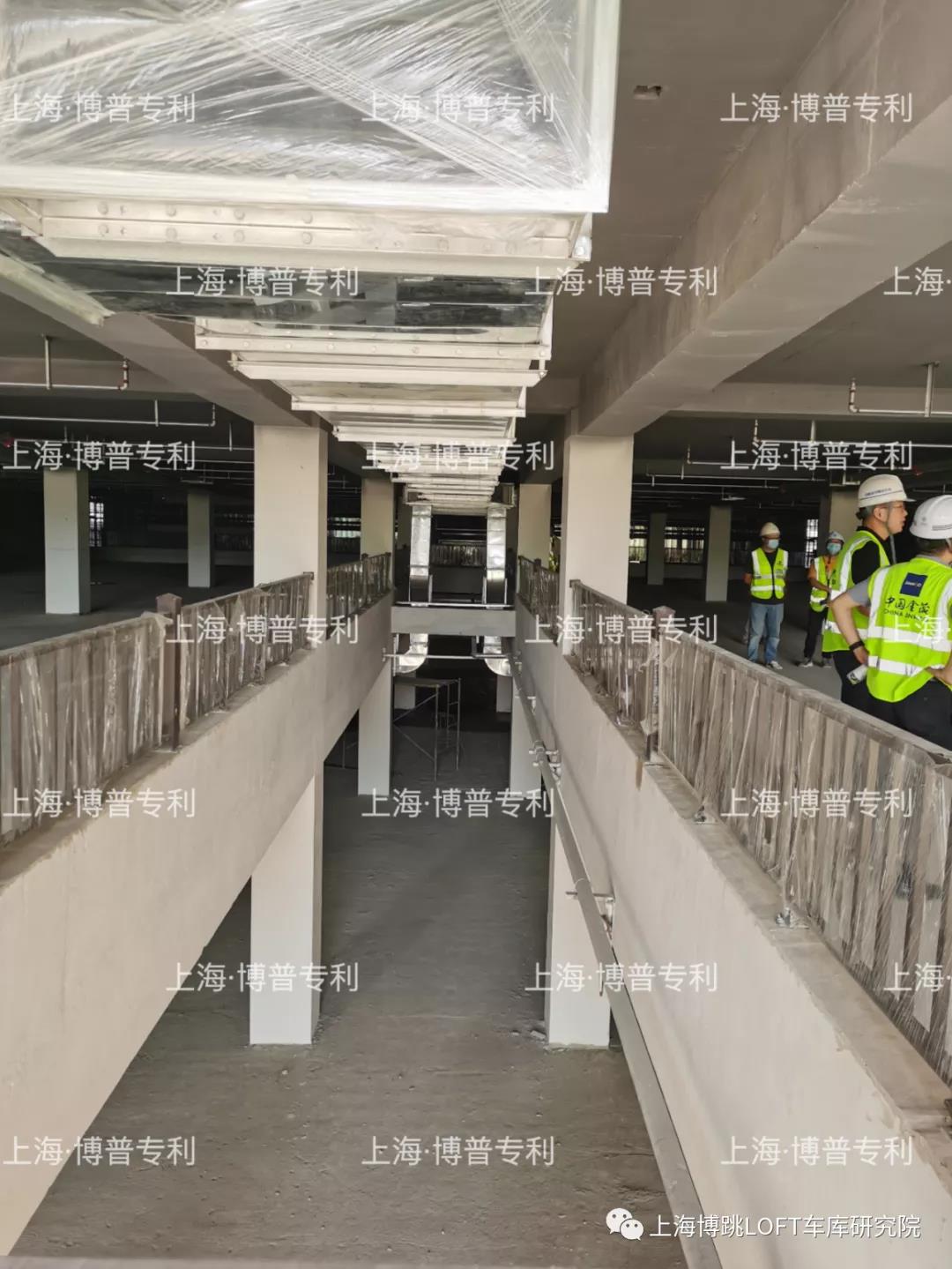 克拉玛依恭喜金茂集团第一个LOFT专利车库项目封顶！（限内部参观）