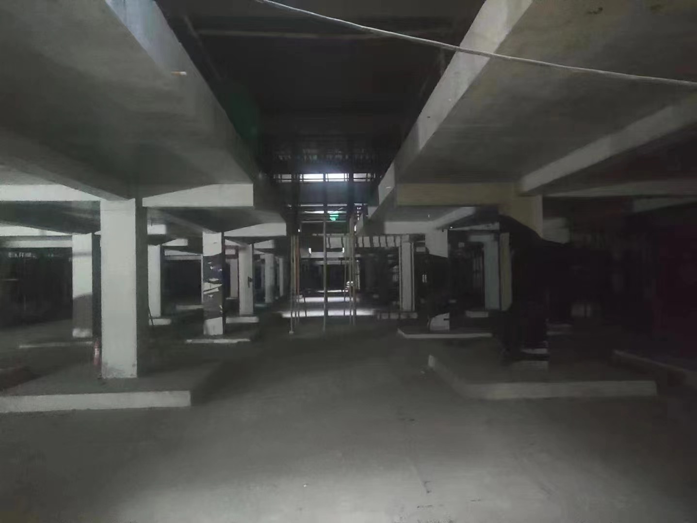 克拉玛依山东又一个上海博普LOFT车库拔地而起